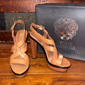 NWT Vince Camuto Platform Sandals